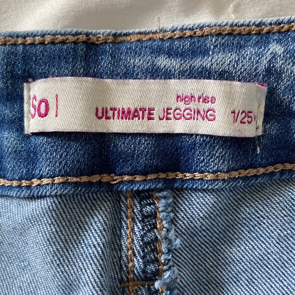 SO High-rise Ultimate Jegging size 1/25W - Picture 10 of 11